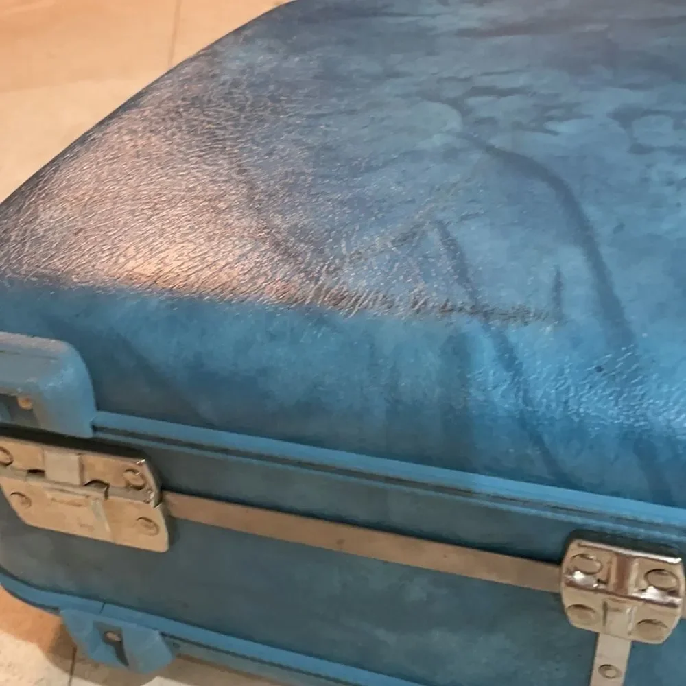 ♥️ Vintage American Tourister Aqua Blue Luggage - Picture 10 of 14